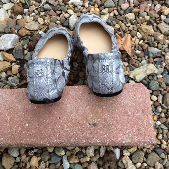 Coach flats - Picture 7 of 7